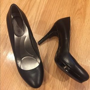 Bandolino High Heels